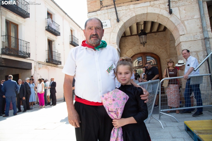 Ofrenda floral a la Virgen del Espino