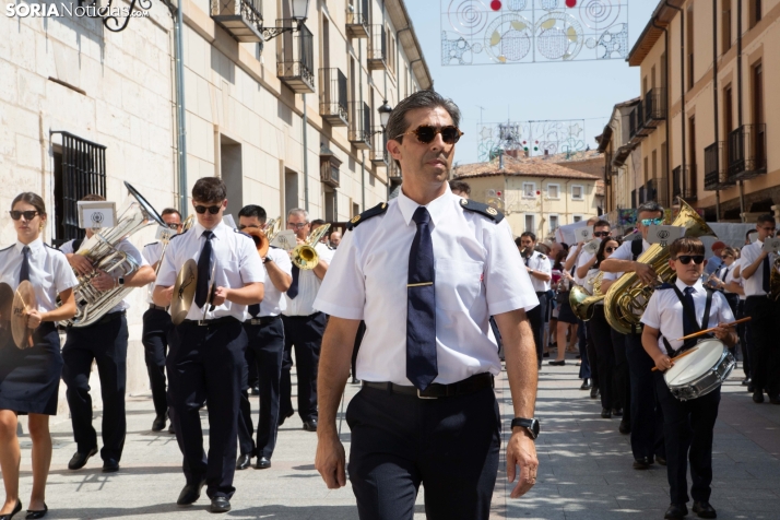 Ofrenda floral a la Virgen del Espino