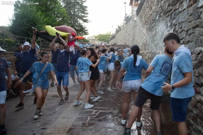 Quema del Gallo Roque 2025