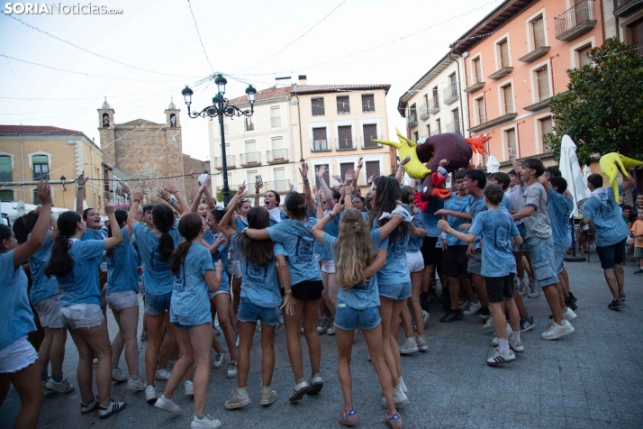 Quema del Gallo Roque 2025