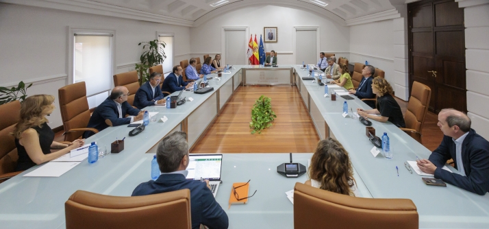 La Junta moviliza más de 100 M&euro; en un plan de choque para los afectados por los incendios en Castilla y León