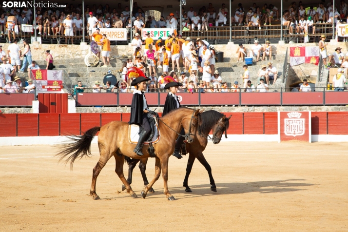 Toros en El Burgo 2025