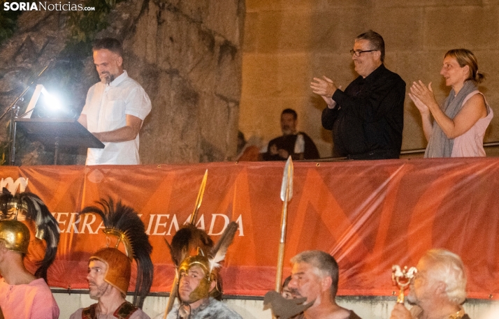 La Vulcanalia llena Soria de historia con su desfile, videomapping y homenaje a Numancia