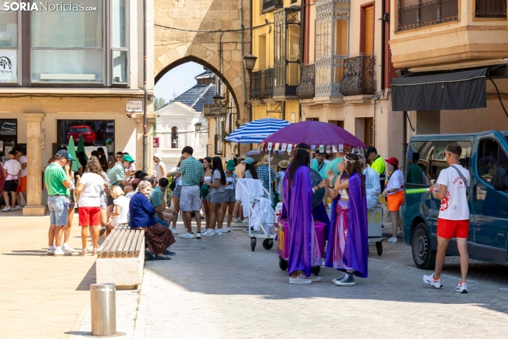 Disfraces en Almazán./ Viksar Fotografía