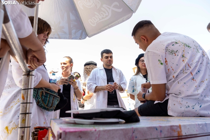 Disfraces en Almazán./ Viksar Fotografía