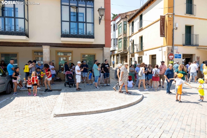 Disfraces en Almazán./ Viksar Fotografía