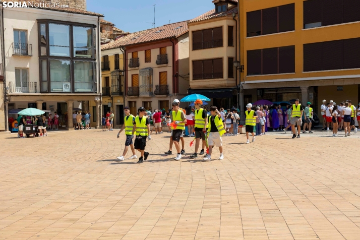 Disfraces en Almazán./ Viksar Fotografía