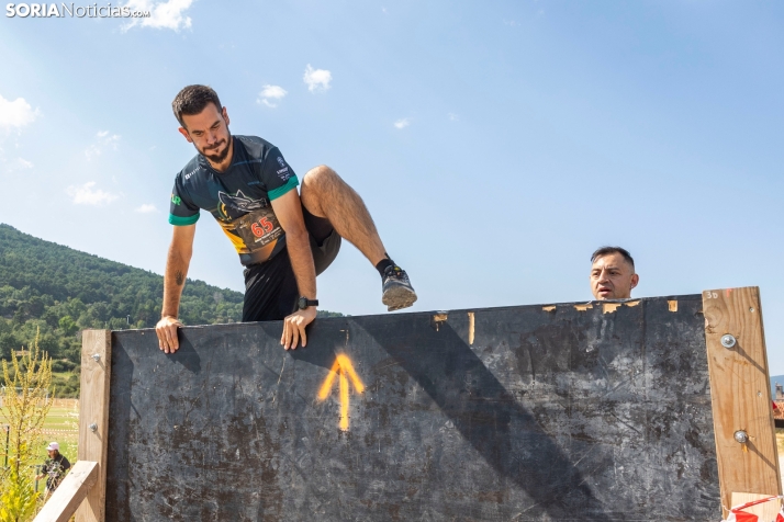 Vinuesa Wolf Race./ Viksar Fotografía