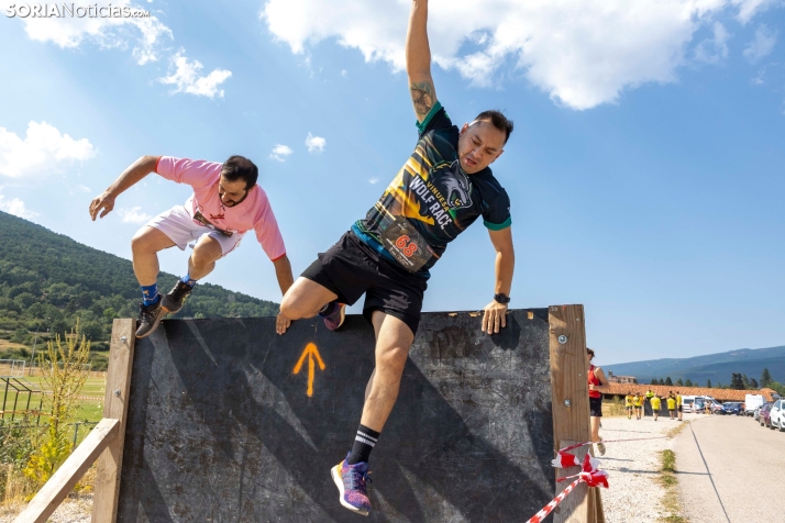 Vinuesa Wolf Race./ Viksar Fotografía