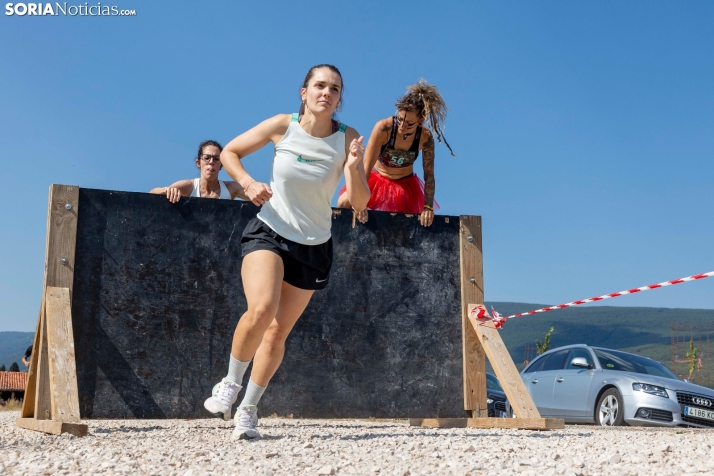Vinuesa Wolf Race./ Viksar Fotografía