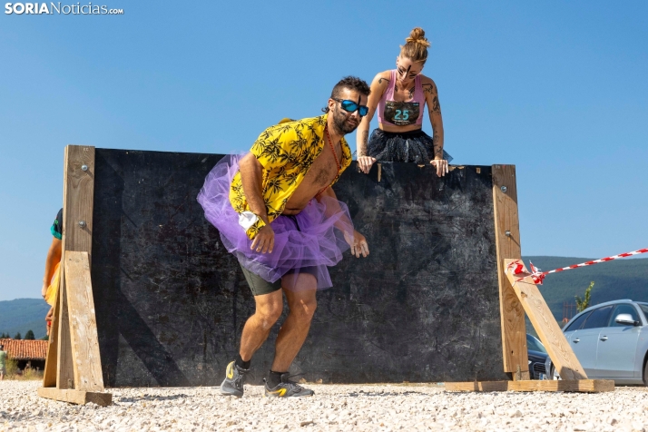 Vinuesa Wolf Race./ Viksar Fotografía