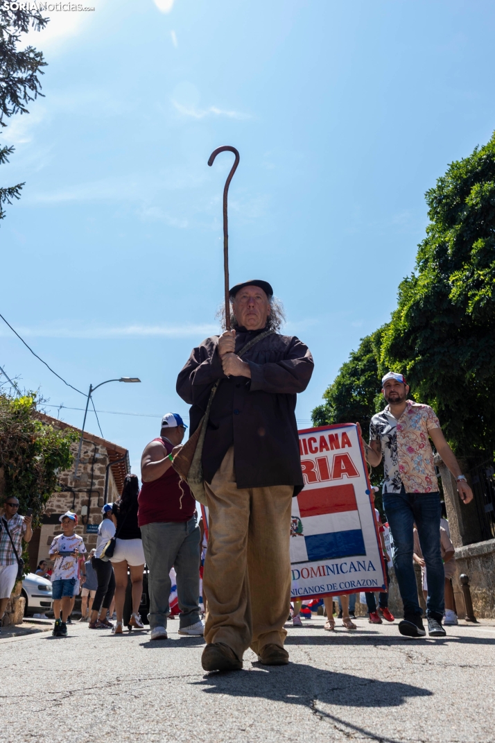Fotos: El Royo viaja al pasado con sus Jornadas de los Indianos