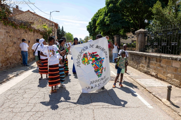 Fotos: El Royo viaja al pasado con sus Jornadas de los Indianos