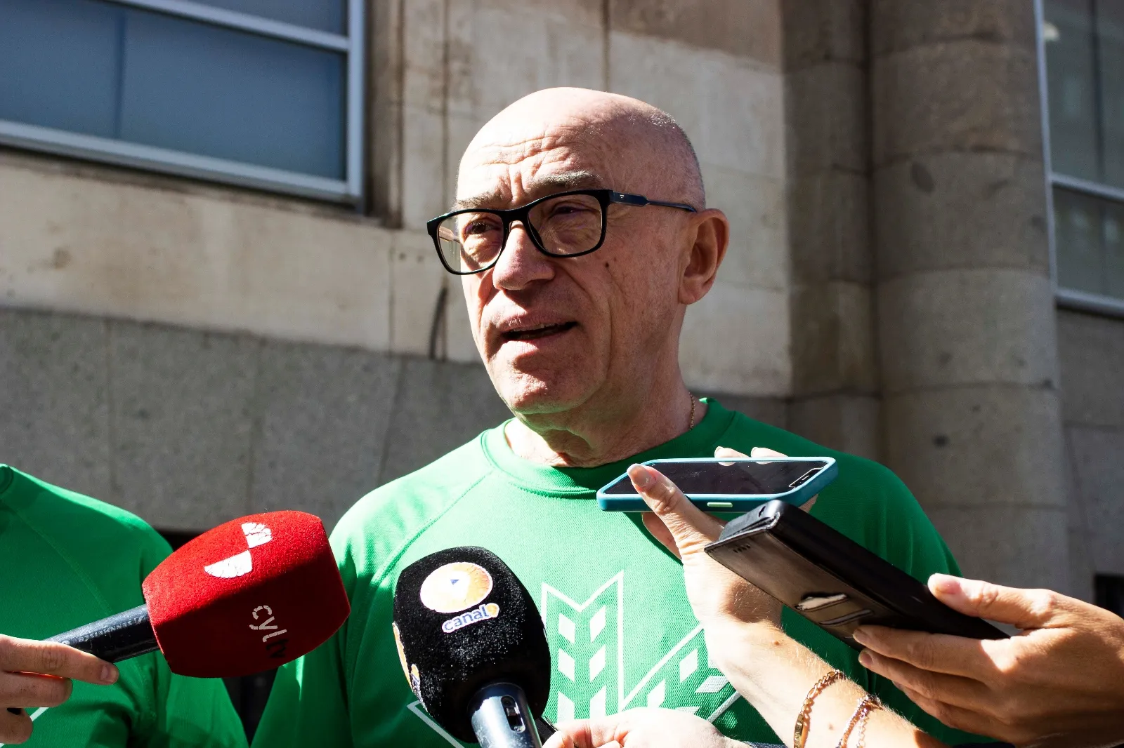 Foto 10 - Caja Rural de Soria celebra su &lsquo;d&iacute;a de la camiseta&rsquo; con su solidaridad volcada en Valencia