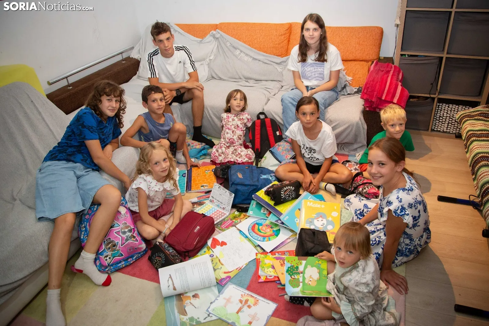 La familia Acasandre vive en Gallinero y tiene once hijos 