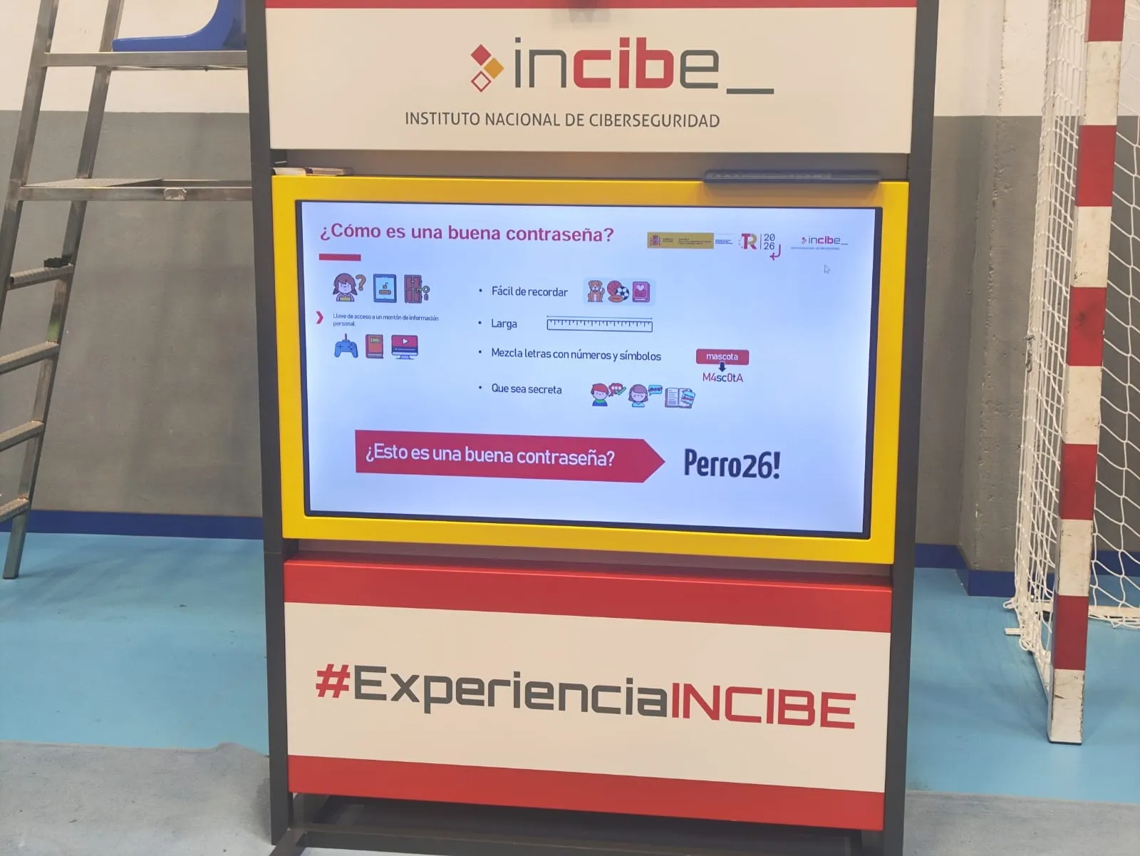 Foto 8 - Juegos, talleres y un tel&eacute;fono de ayuda: as&iacute; es el evento gratuito de ciberseguridad que acoge La Juventud