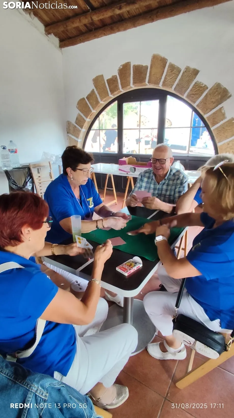 Foto 2 - La Pe&ntilde;a Taurina celebra su convivencia con la vista puesta en Almaz&aacute;n, Valladolid y Zaragoza