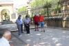 Señores jugando a la petanca en el parque de la Dehesa. 