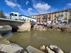Cae el muro de contención del puente de San Esteban. /Ayuntamiento de San Esteban de Gormaz. 