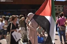 Concentración en Soria en solidaridad con el pueblo palestivo. 