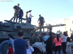 Una imagen de la jornada de puertas abiertas hoy en El Burgo. /PC