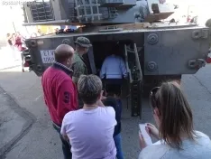 Una imagen de la jornada de puertas abiertas hoy en El Burgo. /PC