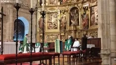 Una imagen de la eucaristía que servía de despedida del obispo en la capital soriana este sábado en la concatedral. /SN