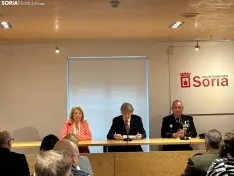 Foto 3 - El Ayuntamiento de Soria "reconoce y agradece" la labor de sus Polic&iacute;as Locales
