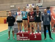 Foto 3 - Doblete de oro para Daniela Corch&oacute;n en un brillante inicio de curso para el B&aacute;dminton Soria en Navarra