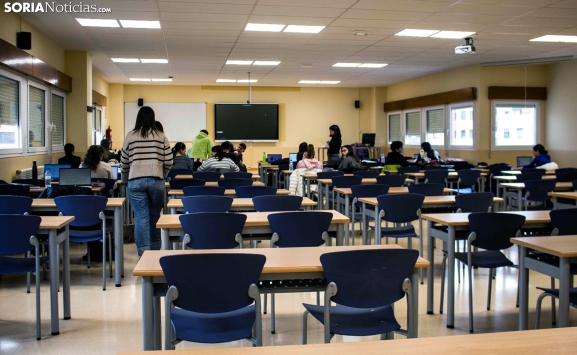 Universidades de CyL: buenos salarios y plazas vacantes, según la Fundación CYD