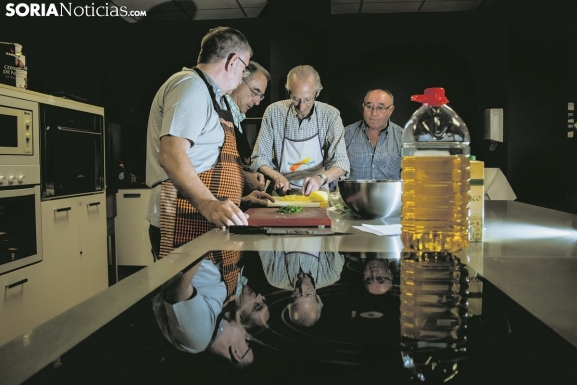 Aulas para Personas Mayores de Soria 2025-26: conoce las actividades, cómo inscribirte, los precios y todo lo que necesitas