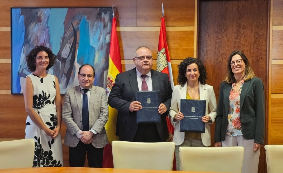 Junta y farmacéuticos consolidan la Red Centinela para la seguridad de medicamentos