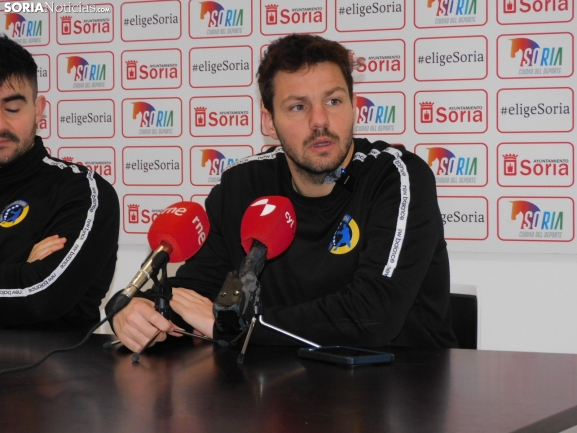 Castellarnau deja a un lado los resultados de su BM Soria en este inicio de liga: Lo más importante ahora mismo es competir