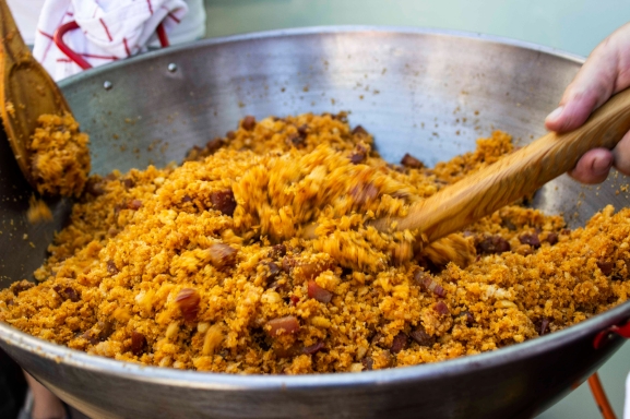Cómo hacer migas del pastor, un plato soriano perfecto para el otoño