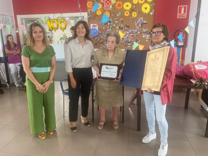 Esperanza Gallardo celebra su 100 cumplea&ntilde;os en Soria