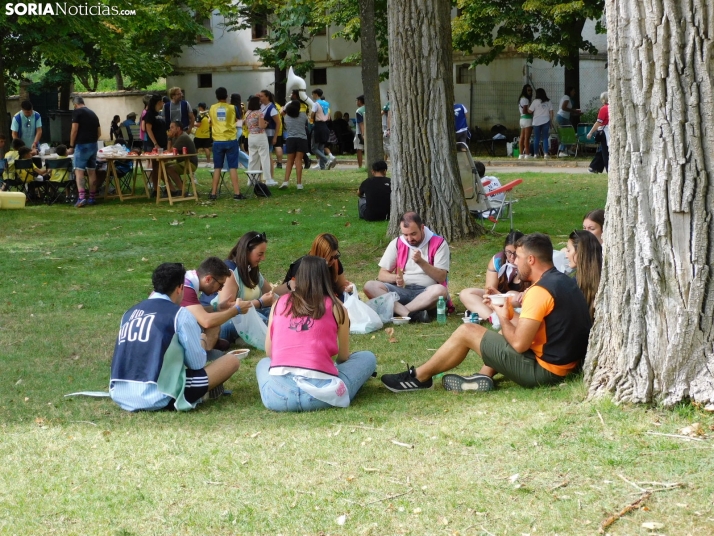 GALER&Iacute;A | Almaz&aacute;n vive su &uacute;ltima ma&ntilde;ana de fiestas al ritmo de las charangas