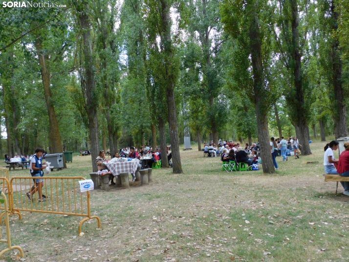 GALER&Iacute;A | Almaz&aacute;n vive su &uacute;ltima ma&ntilde;ana de fiestas al ritmo de las charangas