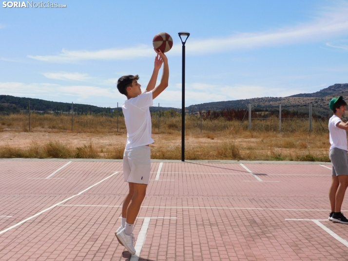GALER&Iacute;A | El deporte universitario vibra en el Campus de Soria con la Olimpiada de Caja Rural