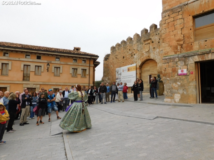 EN FOTOS | Con mucha ilusi&oacute;n, los vecinos de Berlanga ven como su pueblo ya es uno de Los pueblos m&aac