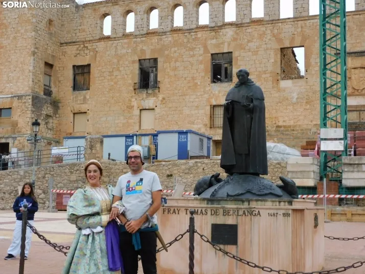 EN FOTOS | Con mucha ilusi&oacute;n, los vecinos de Berlanga ven como su pueblo ya es uno de Los pueblos m&aac