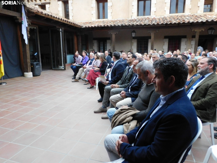 EN FOTOS | Con mucha ilusi&oacute;n, los vecinos de Berlanga ven como su pueblo ya es uno de Los pueblos m&aac