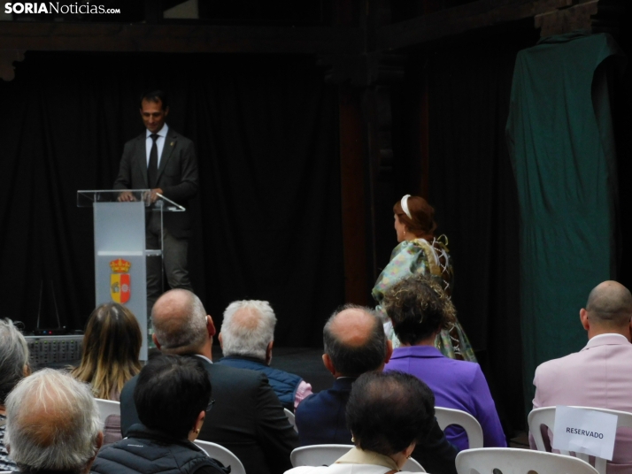 EN FOTOS | Con mucha ilusi&oacute;n, los vecinos de Berlanga ven como su pueblo ya es uno de Los pueblos m&aac