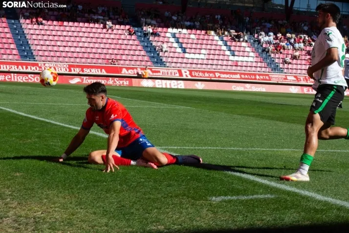 Numancia vs Rayo Cantabria