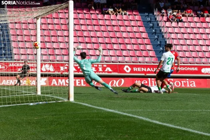 Numancia vs Rayo Cantabria