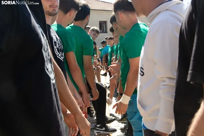 Pingada del Mayo en Duruelo