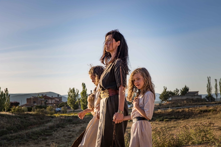 Los vecinos de este pueblo de Soria llegan al Museo Arqueológico Nacional para recrear uno de los pasajes más míticos de la historia de España