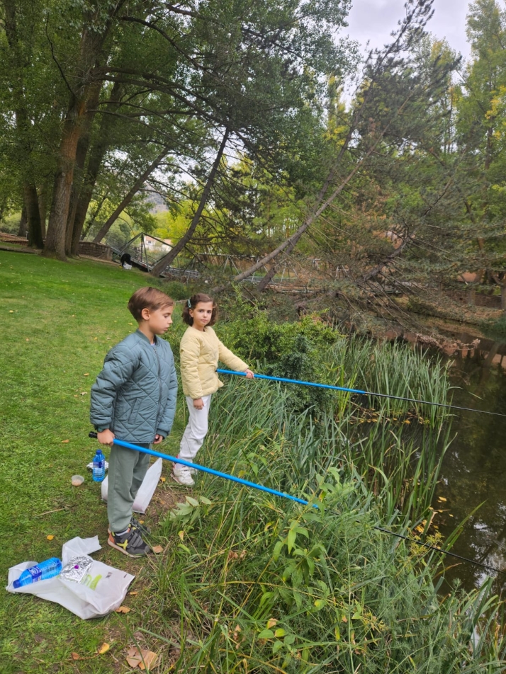 Fotos: Las j&oacute;venes promesas del mundo de la pesca se dan cita en el r&iacute;o Duero