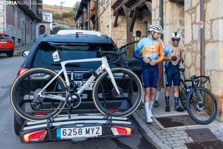 Ciclismo senior San Leonardo 2025./ Viksar Fotografía