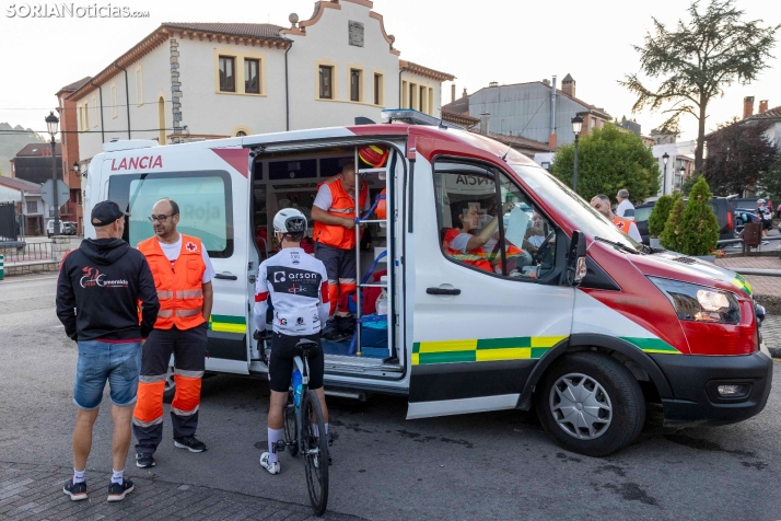 Ciclismo senior San Leonardo 2025./ Viksar Fotografía