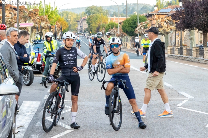Ciclismo senior San Leonardo 2025./ Viksar Fotografía